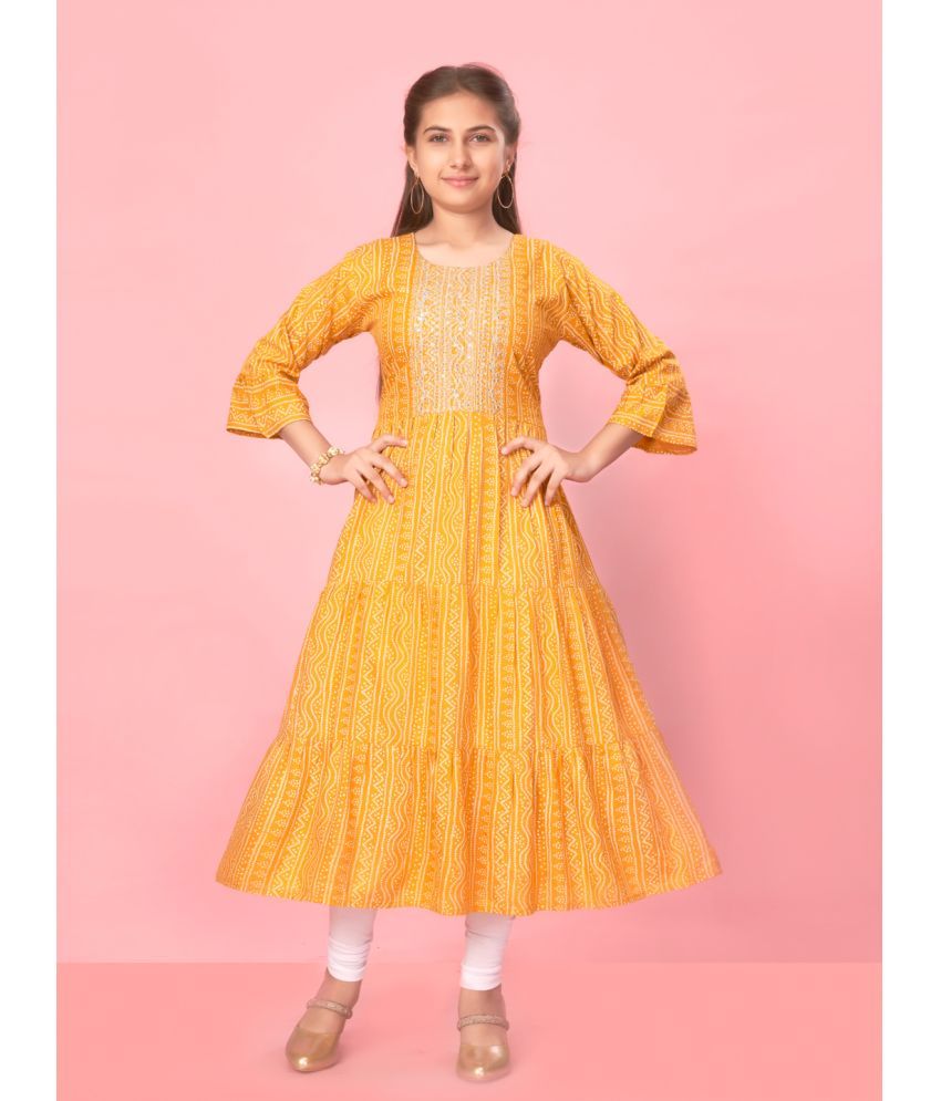     			Aarika Yellow Cotton Girls Kurti ( Pack of 1 )