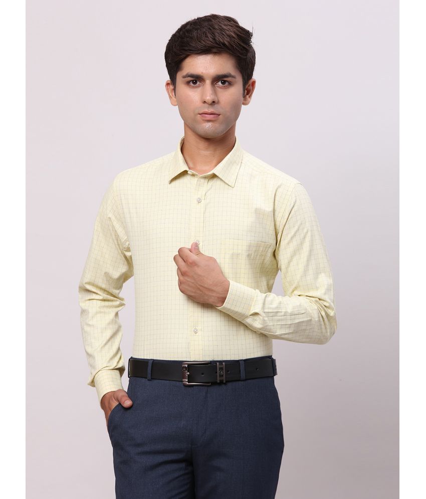     			Park Avenue Cotton Blend Slim Fit Full Sleeves Men's Formal Shirt - Yellow ( Pack of 1 )