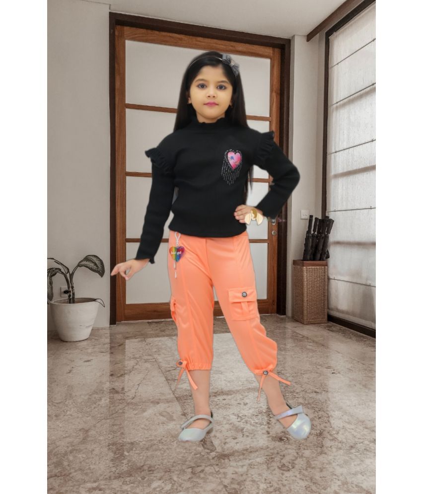     			NEWSIFA Orange Cotton Blend Girls Top With Capris ( Pack of 1 )