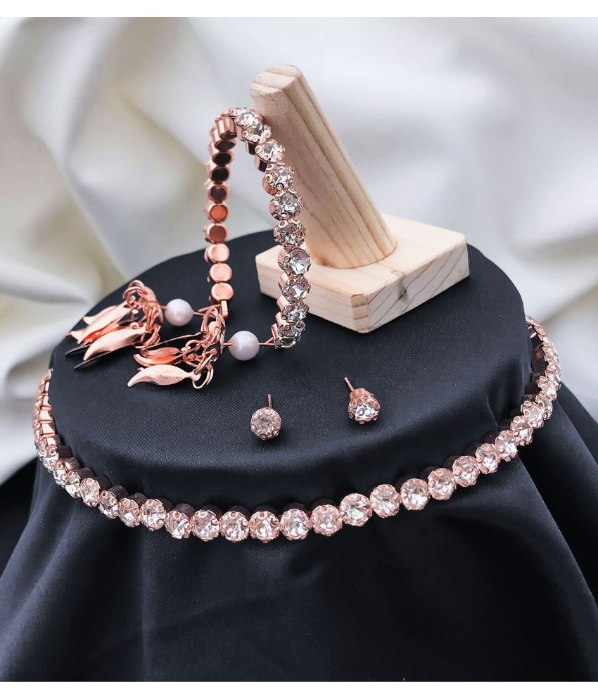     			shankhraj mall Rose Gold Metal Necklace Set ( Pack of 1 )