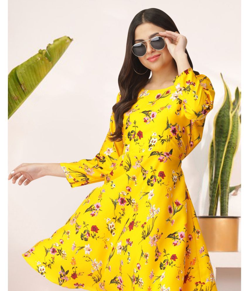     			MISS AYSE Crepe Printed Knee length Women's Fit & Flare Dress - Yellow ( Pack of 1 )