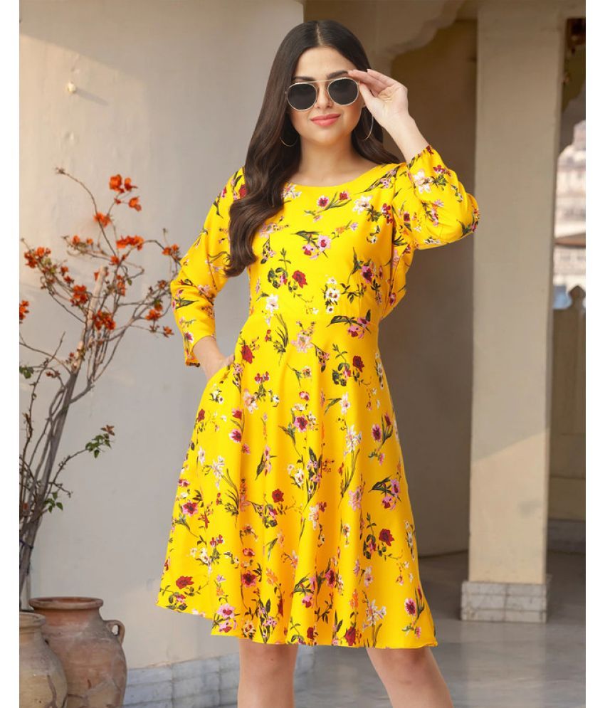     			MISS AYSE Crepe Printed Knee length Women's Fit & Flare Dress - Yellow ( Pack of 1 )