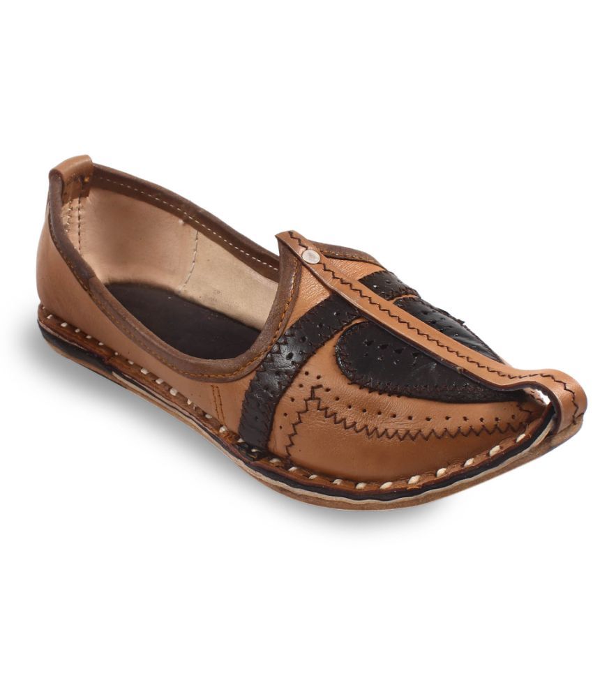     			Anjaneya Creations Brown Men's Mojaris