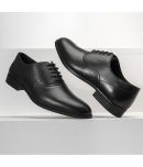 Red Tape Black Men's Oxford Formal Shoes