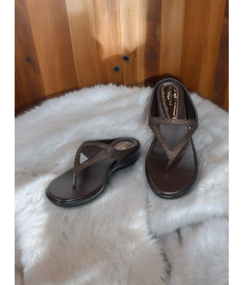     			PLANET WALK Brown Women's Flats