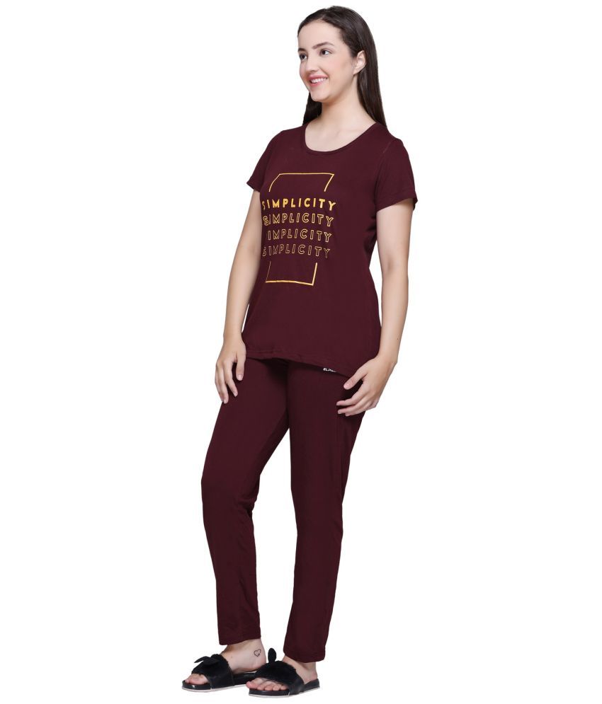     			Elpida Maroon Cotton Printed Tracksuit - Pack of 1