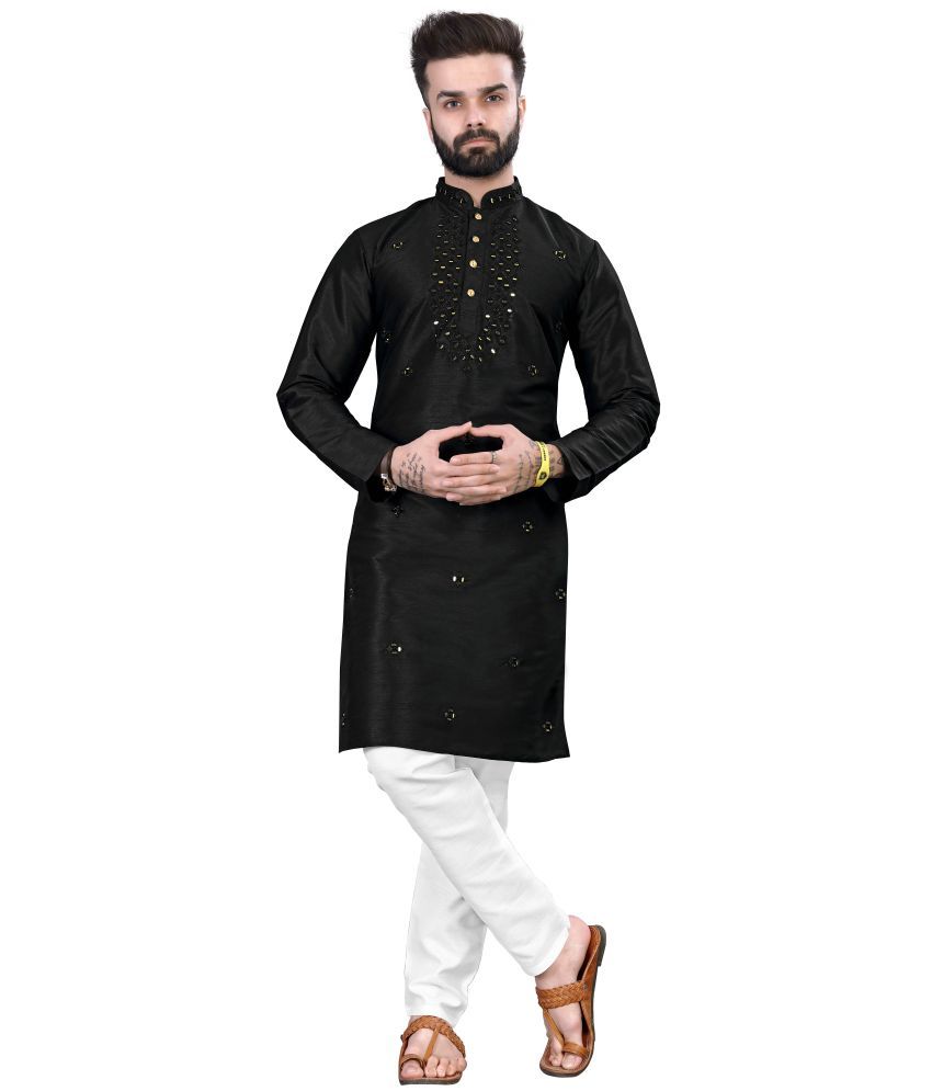     			Fashionfricks Black Silk Men's Regular Kurta ( Pack of 1 )