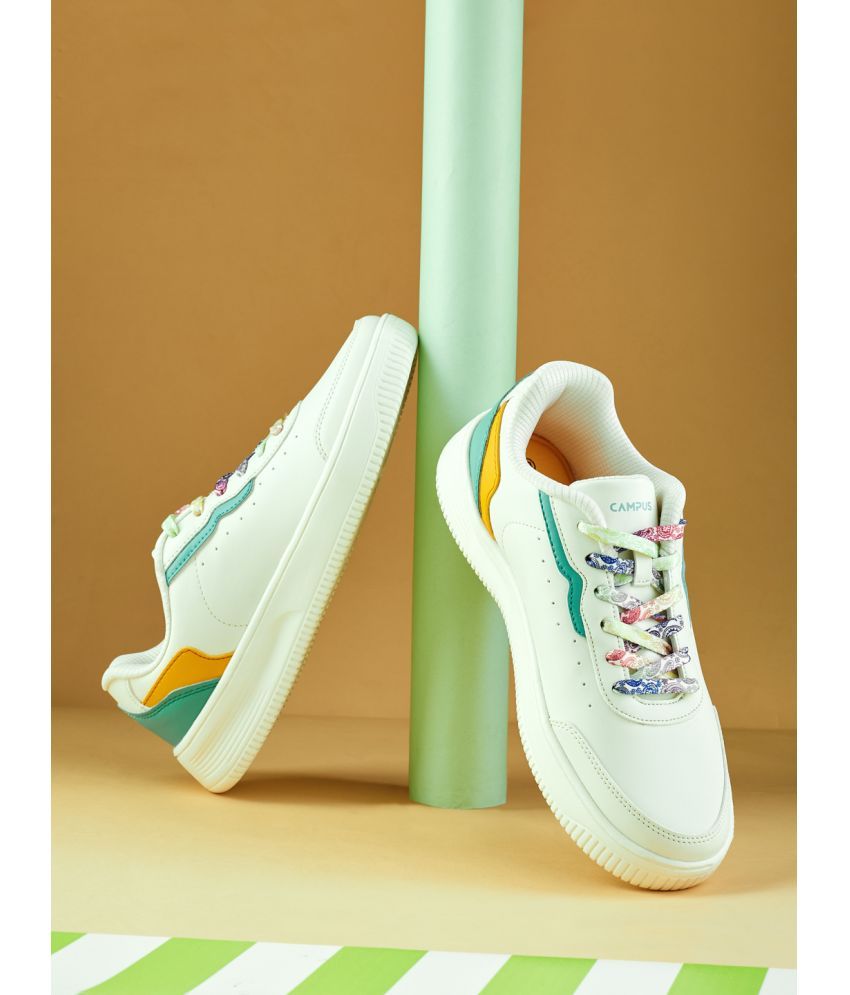     			Campus Off White Women's Sneakers