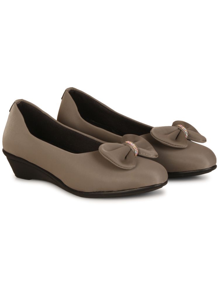     			Commander Shoes Gray Women's Casual Ballerinas