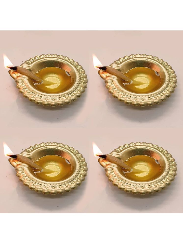     			THRIFTKART Brass Floor Diya - Pack of 4