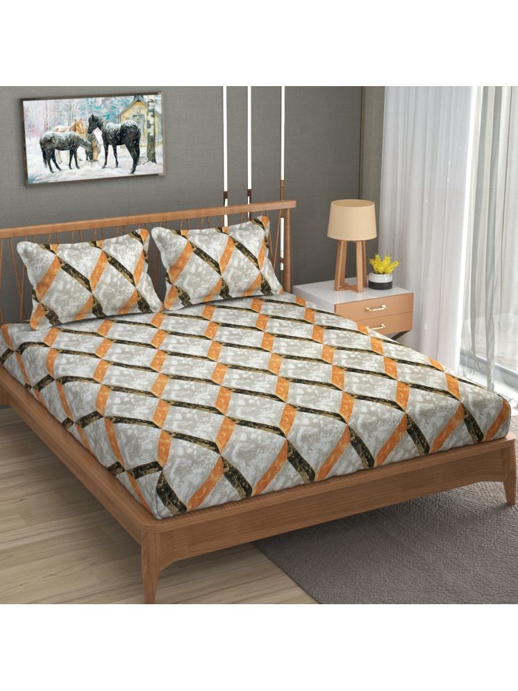     			UrbanArts Microfiber Geometric 1 Double with 2 Pillow Covers - Orange