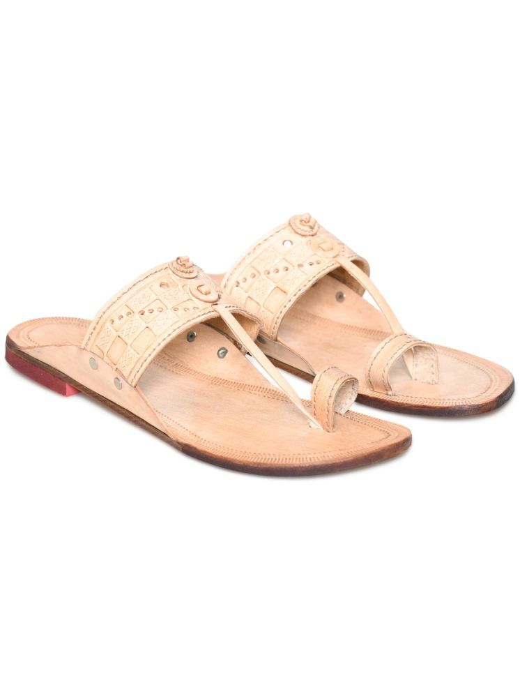     			STEPSOFT Beige Men's Kolhapuris