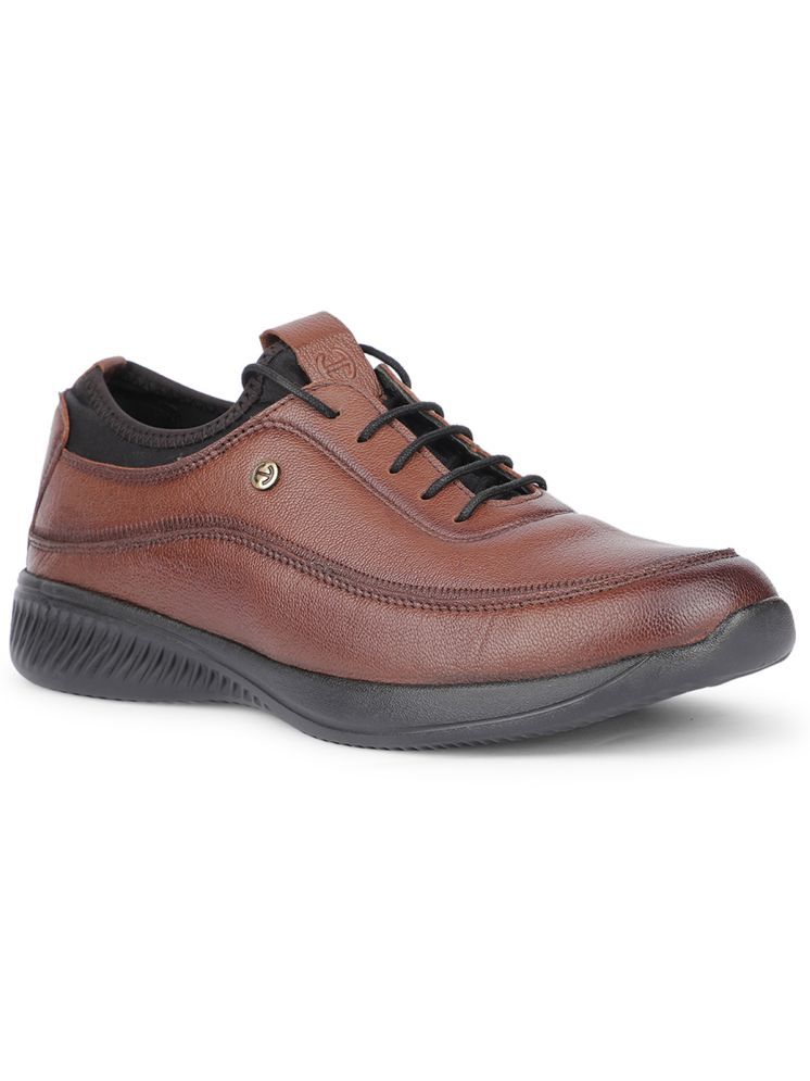     			Liberty A576-07 Tan Men's Outdoor Shoes