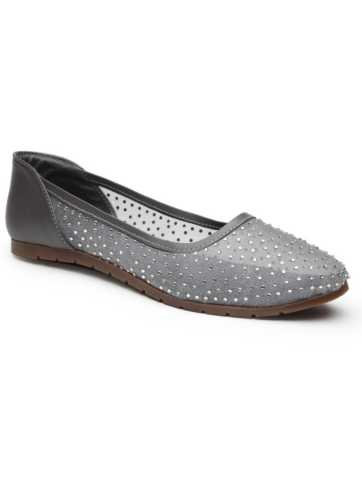     			NATSHUZ Gray Women's Casual Ballerinas