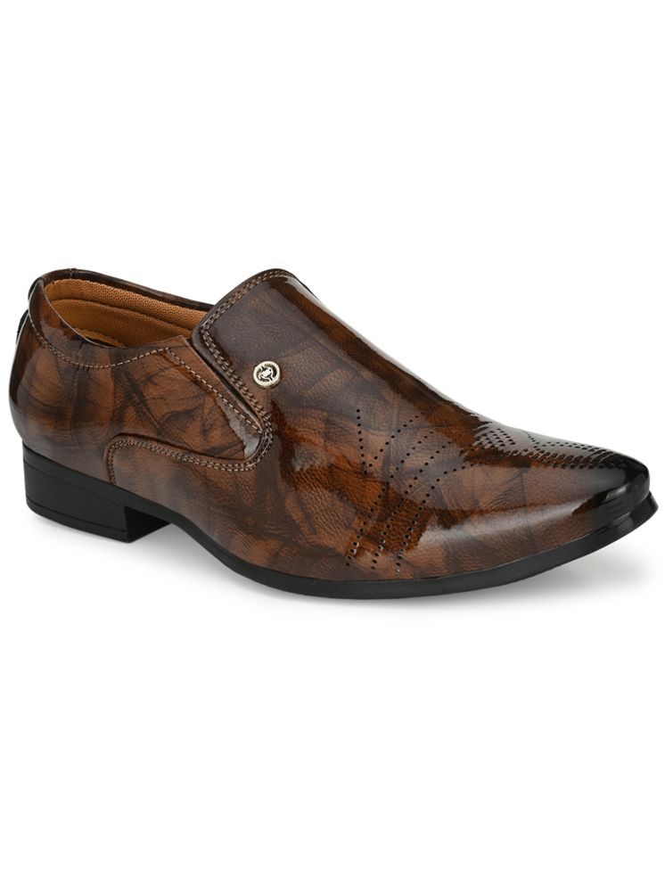     			Karsun Brown Men's Slip On Formal Shoes