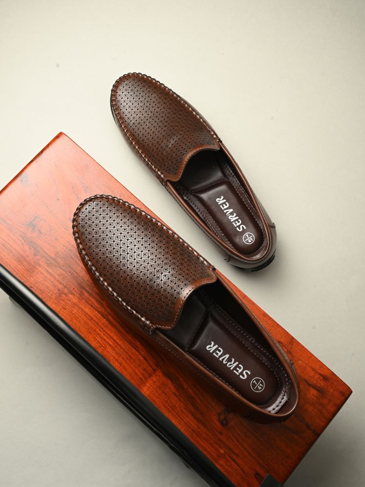     			server Brown Men's Slip on