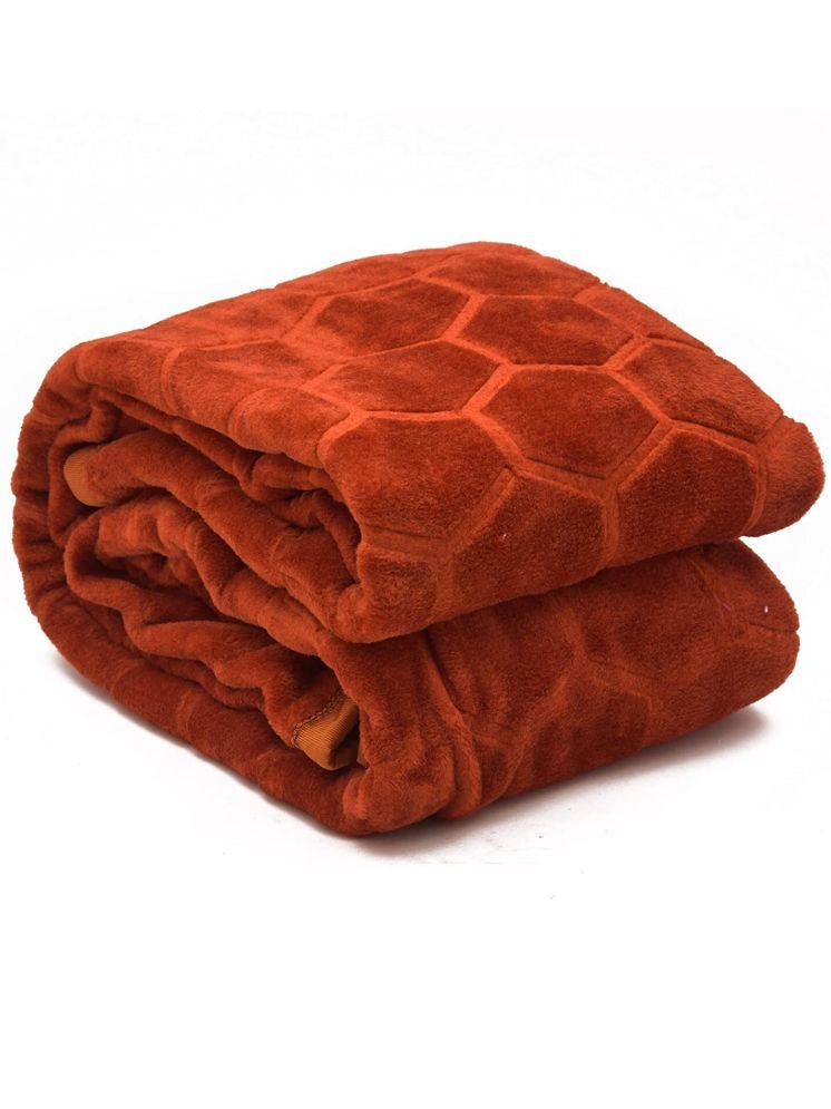     			FuzzyNest Polyester Solid Single Bed Blanket ( 215 cm x 152 cm ) - Brown ( Pack of 1 )