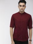 The Indian Garage Co Men Maroon Slim Fit Solid Casual Shirt