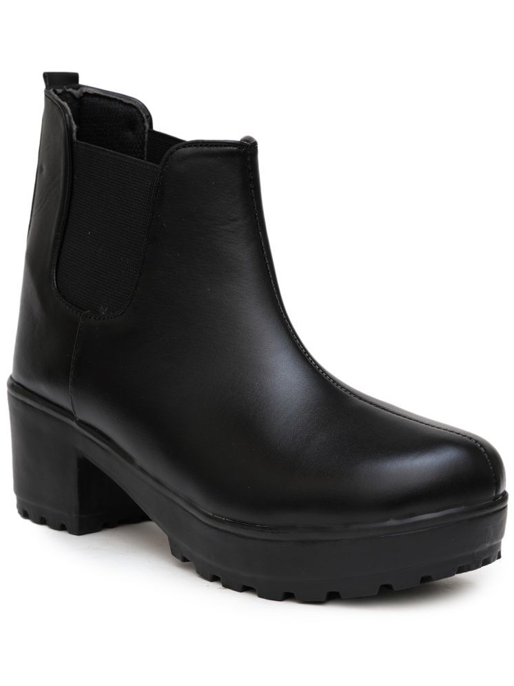     			PLANET WALK Black Women's Ankle Length Boots