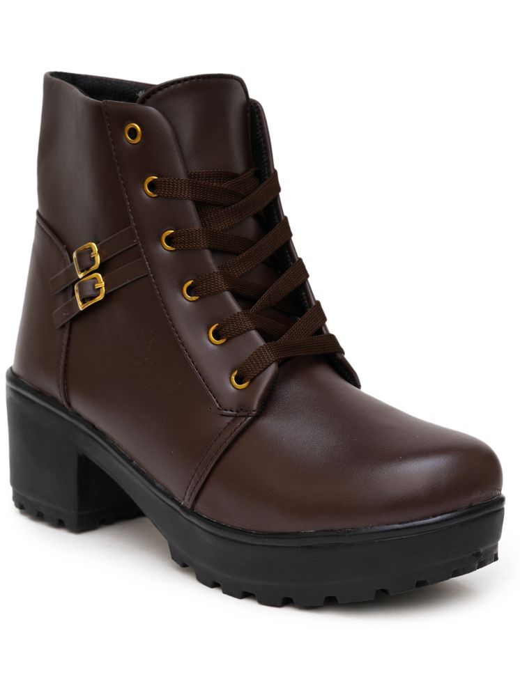     			PLANET WALK Brown Women's Ankle Length Boots