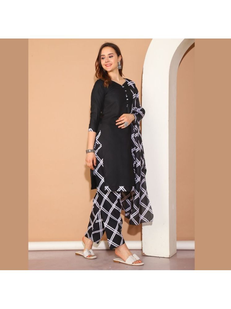     			wonder weave Cotton Blend Printed Kurti With Patiala Women's Stitched Salwar Suit - Black ( Pack of 1 )