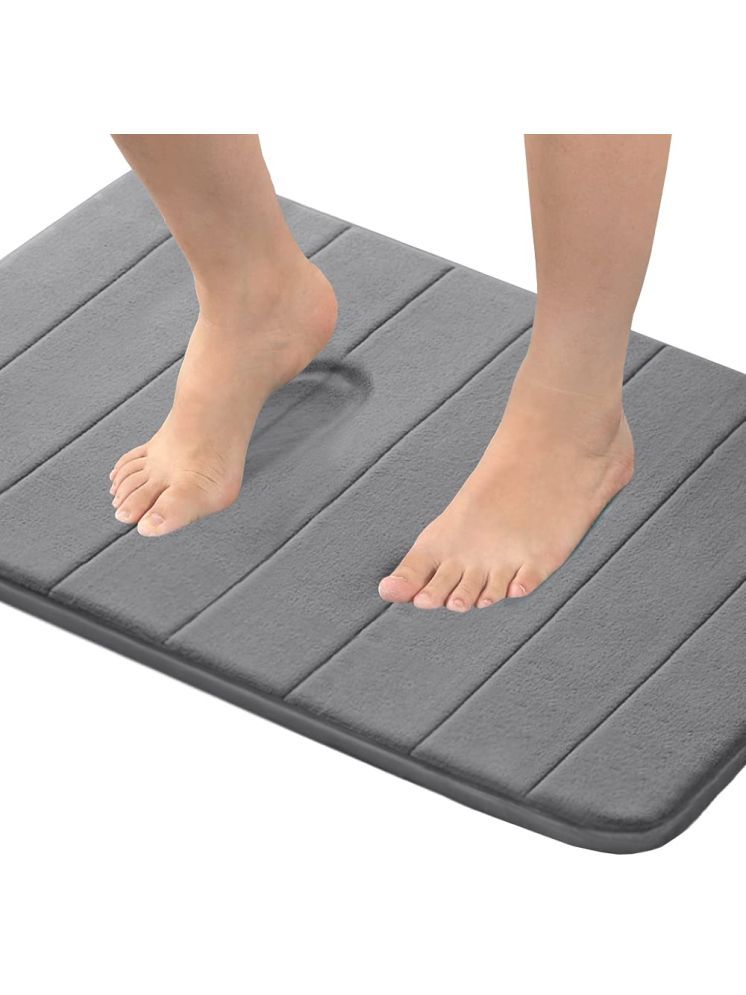     			HEXA HUB Gray Cotton Rectangular Floor Mat ( Pack of 1 )