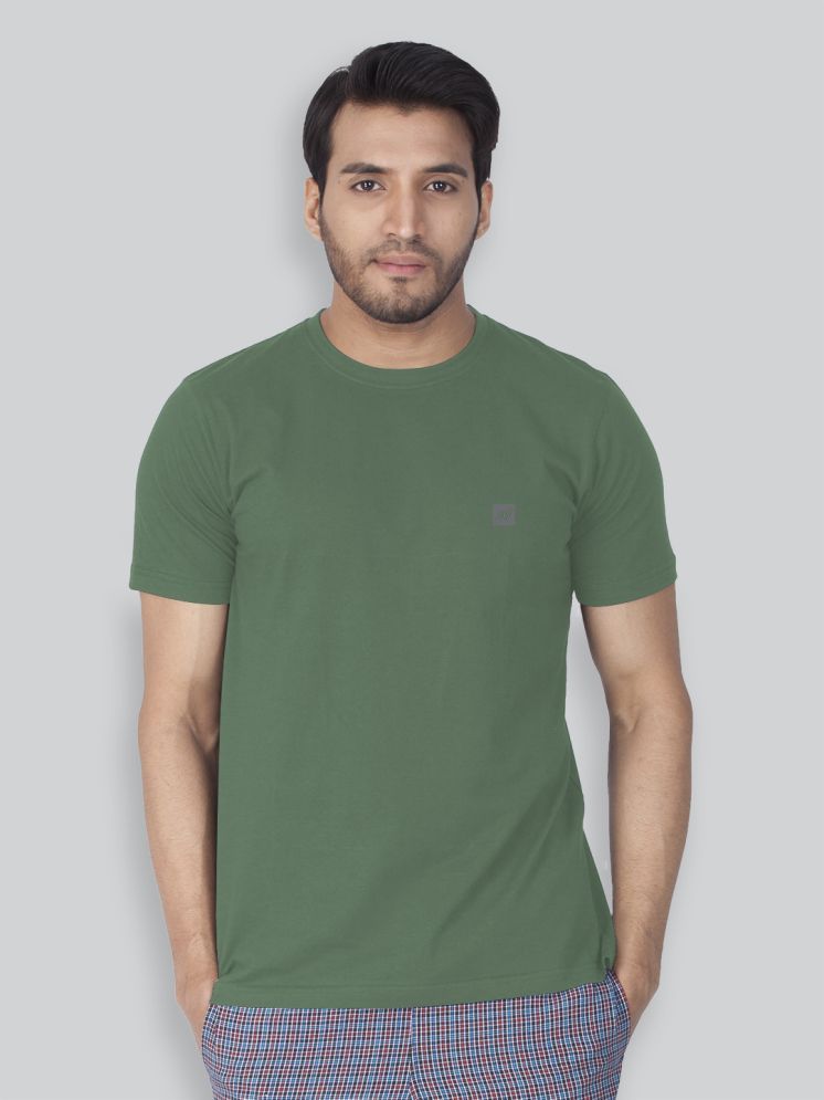     			Lux Nitro Cotton Blend Regular Fit Solid Half Sleeves Men's Round T-Shirt - Green ( Pack of 1 )