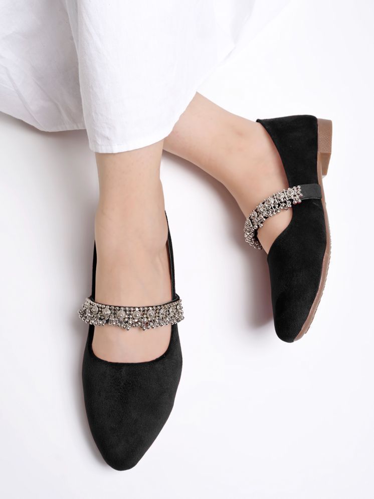     			Shoetopia Embellished Slip-On Black Bellies For Girls